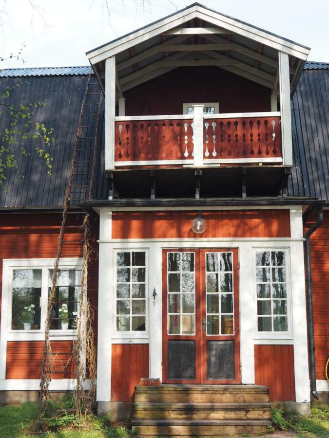Orsastuguthyrning-Kyrkbyn Villa Exterior photo